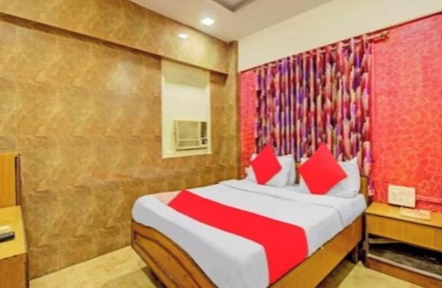 Mumbai House | Anil Guest House Santacruz East