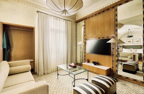 Daund Hotel | Hotel Irada - Wine Country, By Marriott, a Member of Design Hotels