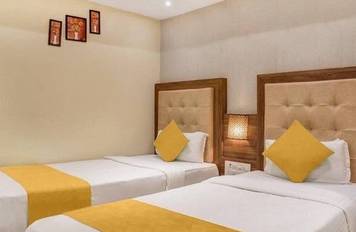 Sakinaka Hotel | HOTEL DOUBLE CROWN Mumbai AIRPORT T2