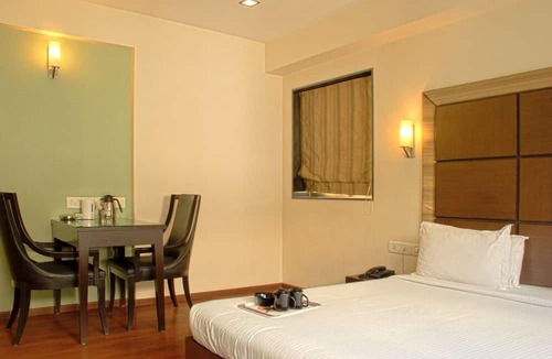 Dadar Hotel | Hotel Amigo