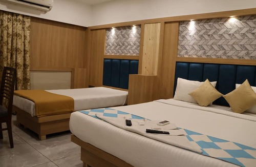Belapur Hotel | Hotel Aishwarya Residency