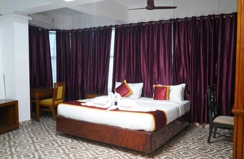 Chengannur Hotel | Pournami Inn