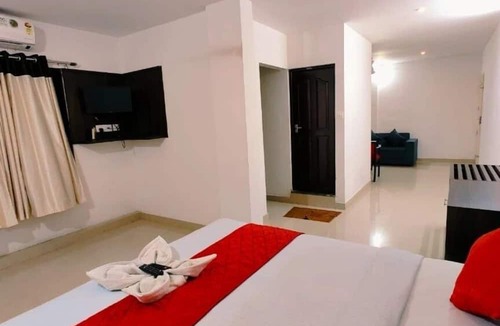 Devikolam Hotel | Moon Way