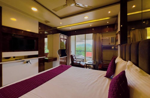 Mira Bhayandar Hotel | Hotel Dwaraka