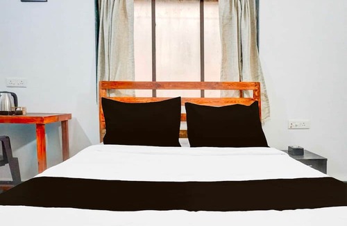 Baner House | Hotel O Baner Near Mumbai Pune Highway