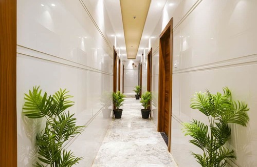 Andheri Hotel | Fabhotel Sarah Inn