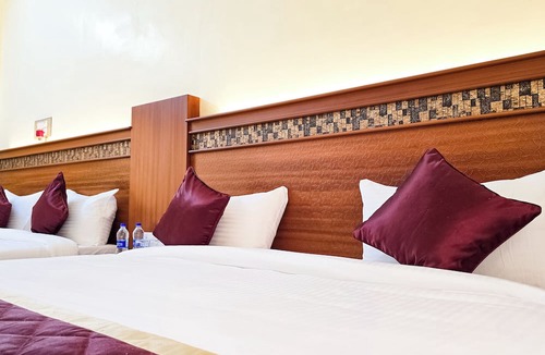 Palayankottai Hotel | Luna Castle