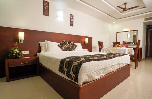 Kanjiramattom Hotel | Hotel Eden Garden