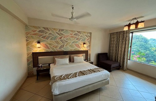 Uttan Hotel | Silverador Resort Club
