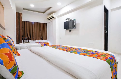 Kismat Nagar Hotel | Fabhotel Kamran Residency