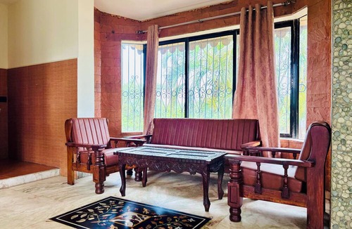 Kune Village Hotel | Bailey's Castle Villa