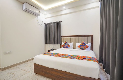 Marathahalli Hotel | FabHotel Airport Stay Inn - Near Kempegowda Airport