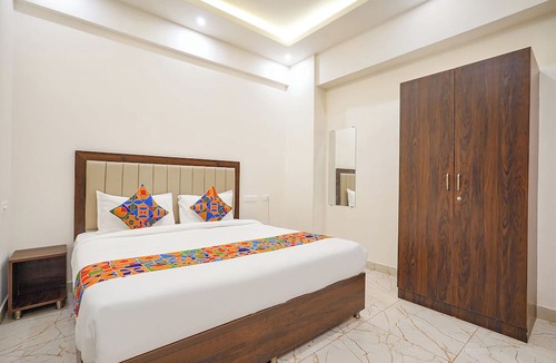 Marathahalli Hotel | FabHotel Airport Stay Inn - Near Kempegowda Airport