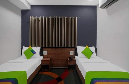 Surat Hotel | HOTEL WOW