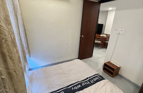 Andheri West Apartment | Pixiestays