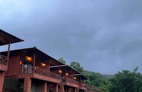 Ambavna Resort | Waves and Vibes Resort