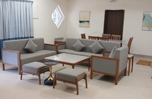 Courtallam Hotel | RS Honey Stay