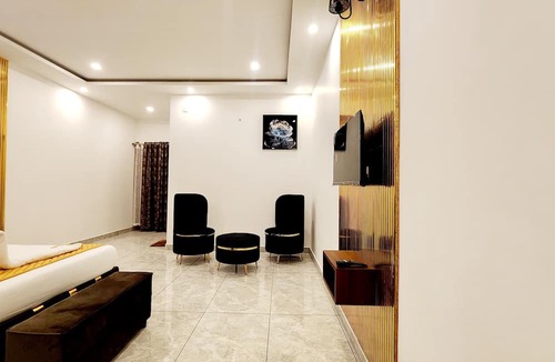 Stuart Hill Hotel | The Sky Hotel