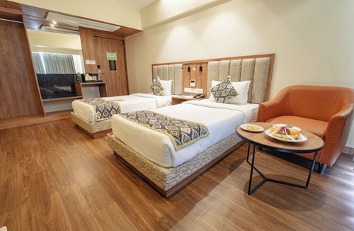 Rajgurunagar Hotel | Element by Monarch