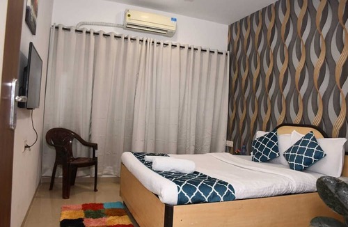 Kandivali East House | Tulsi Home Stay