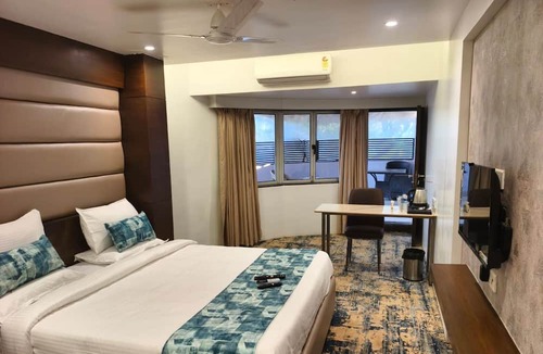 Belapur Hotel | Hotel Dakshin Grandeur