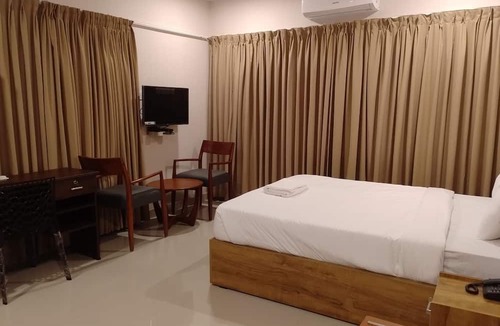 Thalassery Hotel | Gateway Airport Hotel