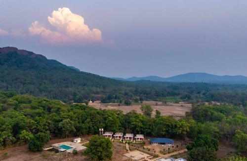 Timbholi Hotel | Dandeli Hill View Jungle Stay