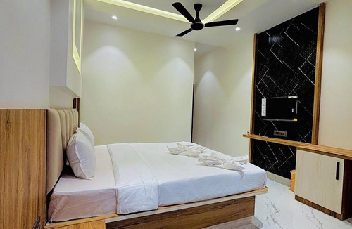 Medha Hotel | The Breeze Valley