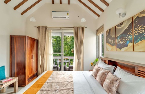 Parra Villa | 3BHK Private Pool Villa in Assagao, Near Goa's Best Restaurants