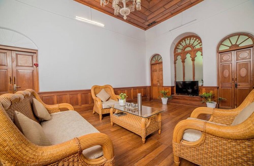Kodaikanal Villa | Savithri Bungalow By XploreIndo