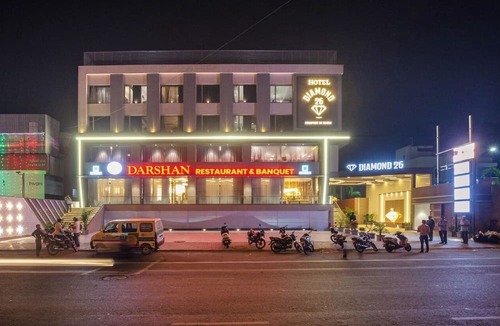 Surat Hotel | Hotel Diamond 26