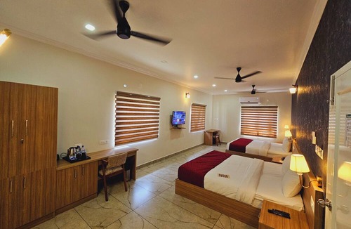 Nedumbassery Hotel | ESAA Airport Hotel