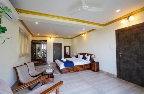 Wai Villa | Lakeview Villa by Madstays, Panchgani