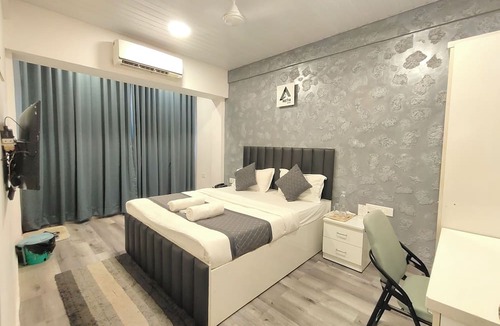 Kandivali East Hotel | Astha Kandivali Service Apt
