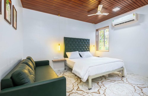 Palghar Hotel | Coco Bliss By Mauli Stays