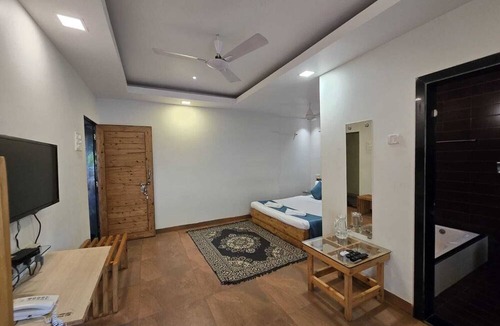 Ratnagiri Hotel | O'NEST Oceano Pearl