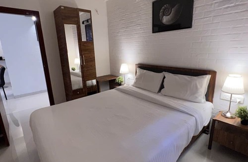 Pali Hotel | Wandr City Of Music