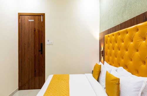 Grant Road Hotel | Hotel Imperial