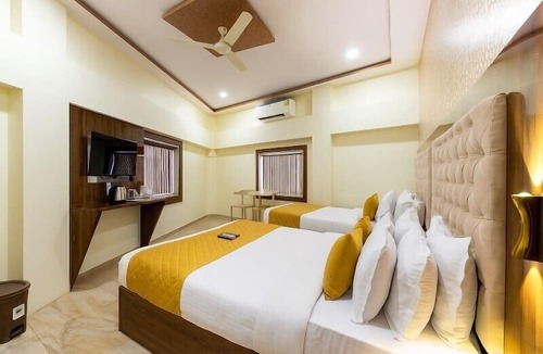 Grant Road Hotel | Hotel Imperial