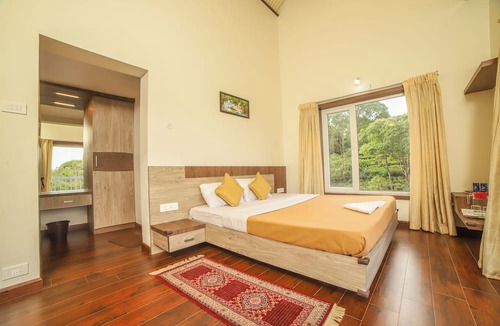 Wellington Villa | Moving Mist Villa