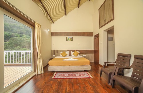 Wellington Villa | Moving Mist Villa
