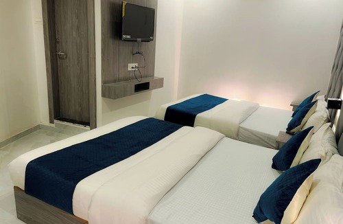 Santacruz West Hotel | Hotel Grand Executive