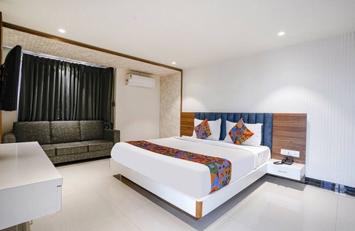 Nashik Road Hotel | Fabhotel The Nashik Inn