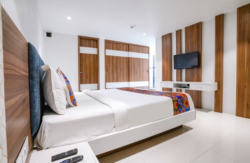 Nashik Road Hotel | Fabhotel The Nashik Inn