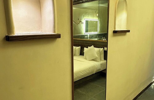 Vasai Hotel | Avhyay Resort
