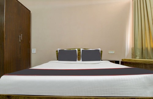 Nerul Hotel | Collection O Aqualura Verem Rd