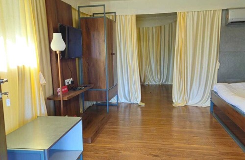 Nashik Hotel | Stone Water Resort
