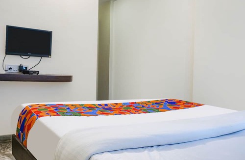 Pune Hotel | Fabhotel Gokul Lodge