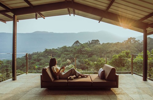 Shilimb Hotel | Dharana at Shillim - Luxury Clinical Wellbeing Retreat
