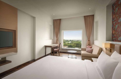 Yavatmal Hotel | Jasraj Palace Yavatmal Hotel, a member of Radisson Individuals
